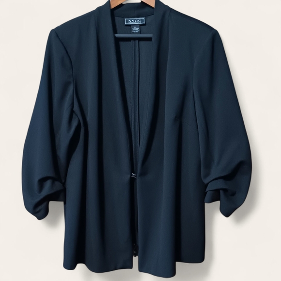 NYCC Jackets & Blazers - NYCC Women's Elegant Black Blazer